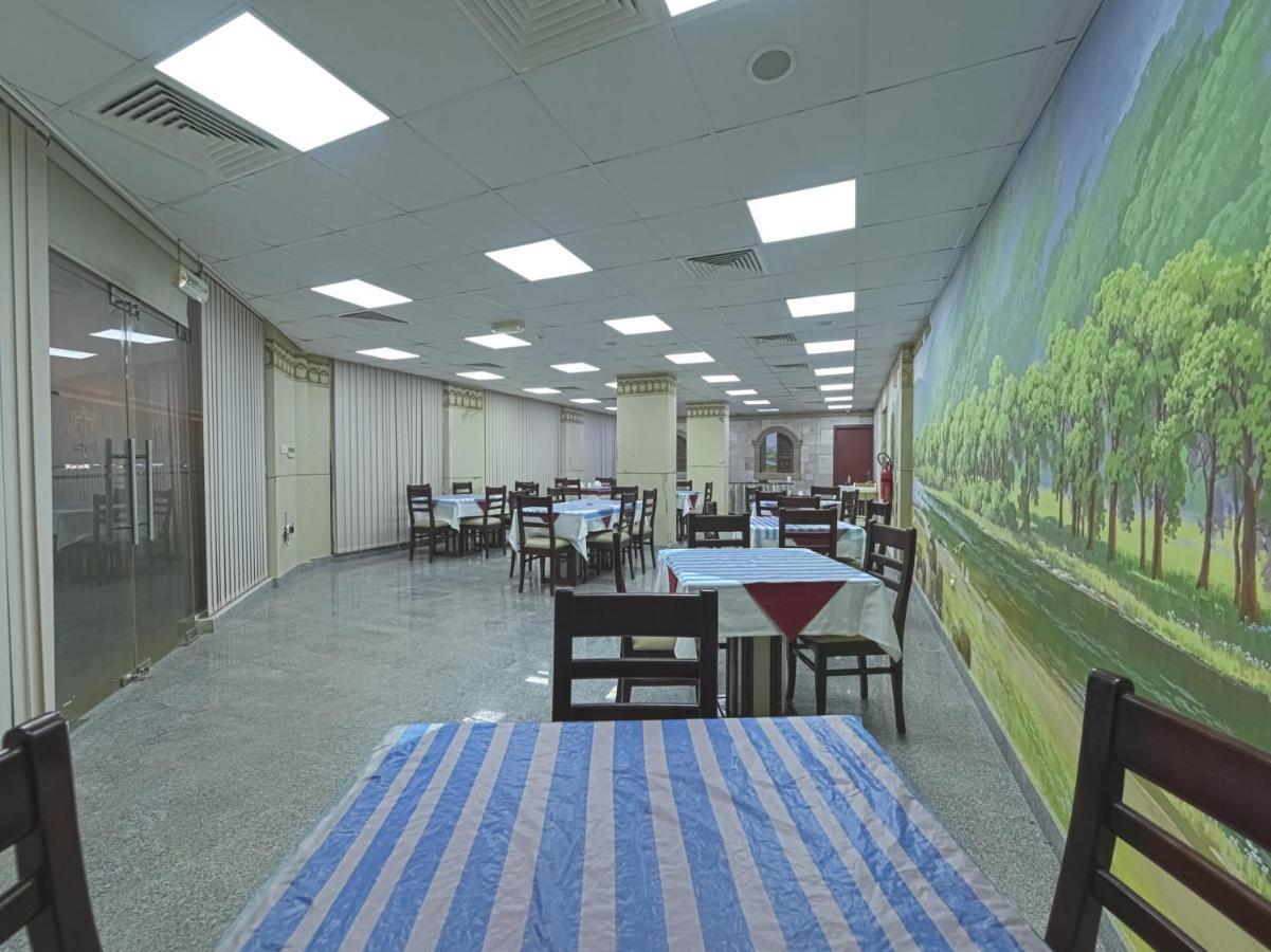 Platinium Hotel Apartments Seeb Buitenkant foto